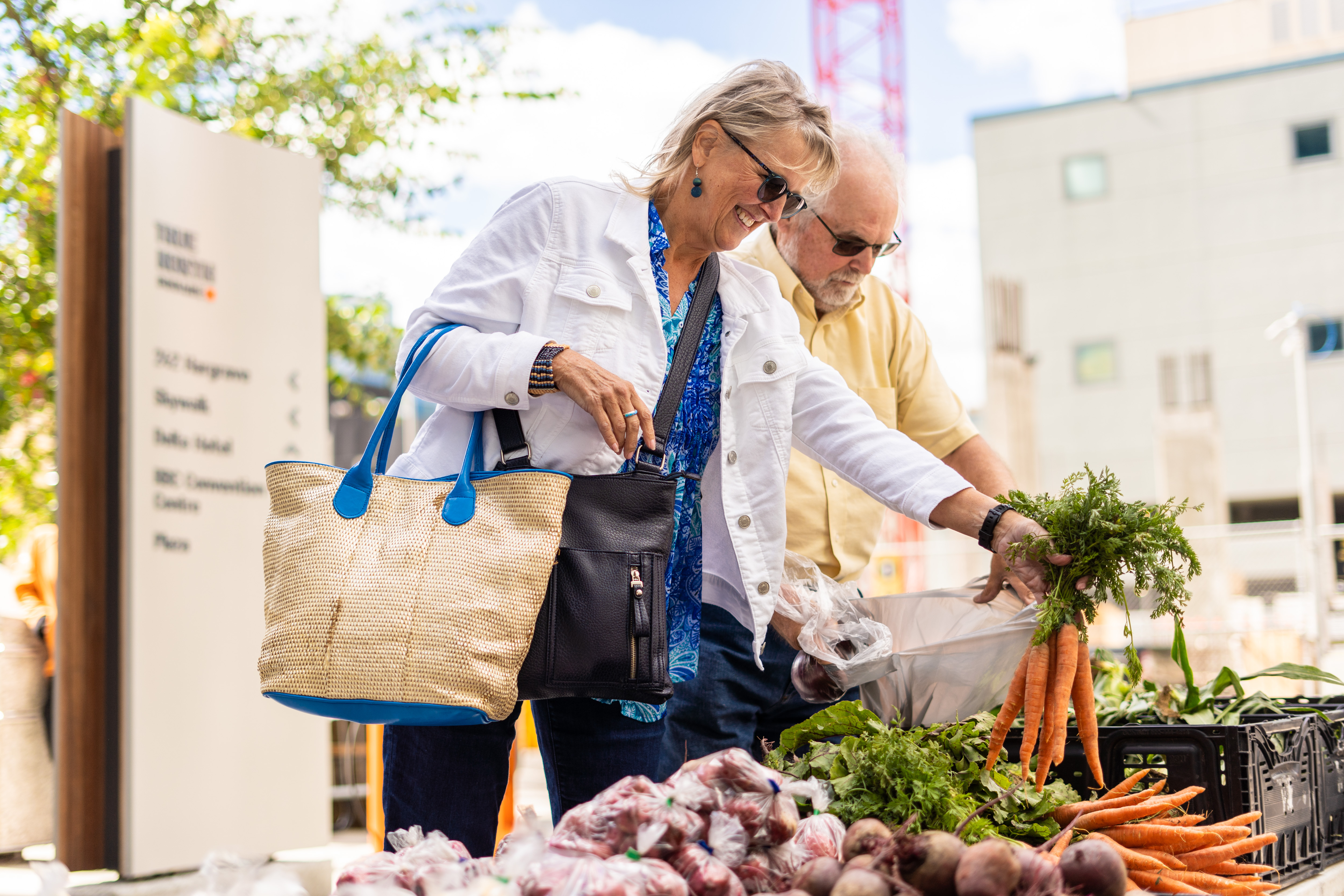 Hargrave Market 2 Credit JP Media Works Courtesyof Travel Manitoba