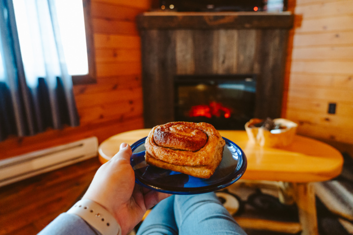 Cinnamon Bun Blue Hills Bakery Natures Hideaway Brandon JAN 2024 Credit Travel Manitoba TMB7761